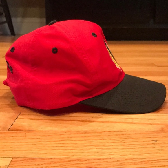Chicago Blackhawks vintage nhl SnapBack - Picture 2 of 5